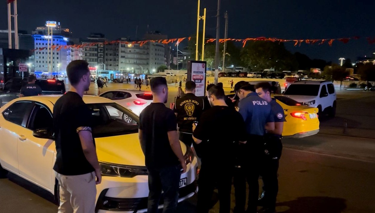 beyoglunda huzur istanbul denetimi helikopter de destek verdi hsrNwybV