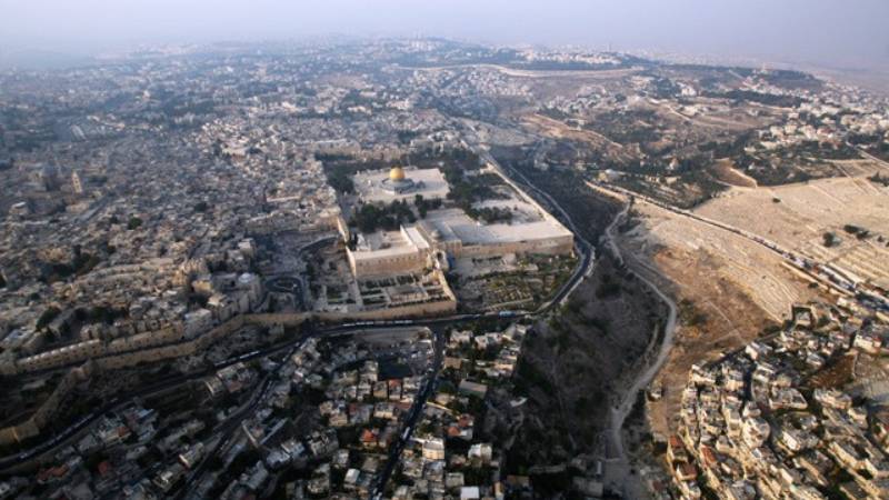 israilden dogu kuduste filistinlilere ait 140 donumluk araziye el koyma karari McniVhWA