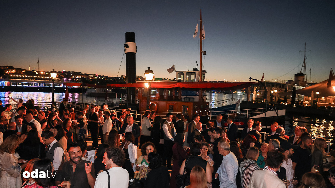 istanbul bienali basladi uc yila yayilacak RDW1Byf1