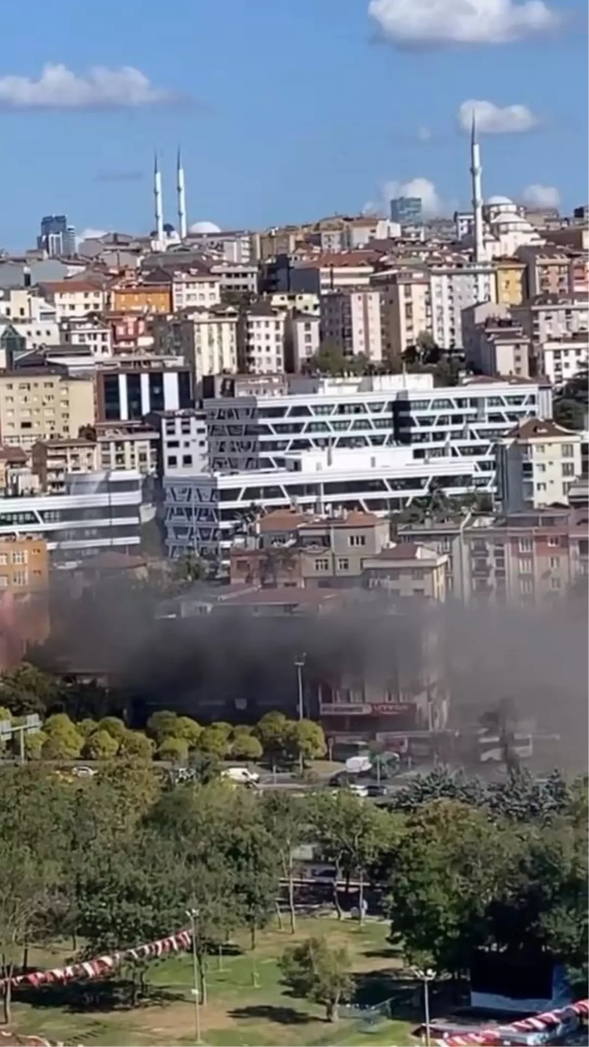 kagithanede is yerinde yangin 5VWYZdlb