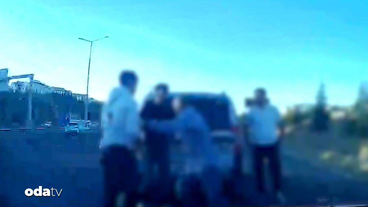 trafik tartismasi kanla bitti taksiciye 4 kisi saldirdi jfByyhYa