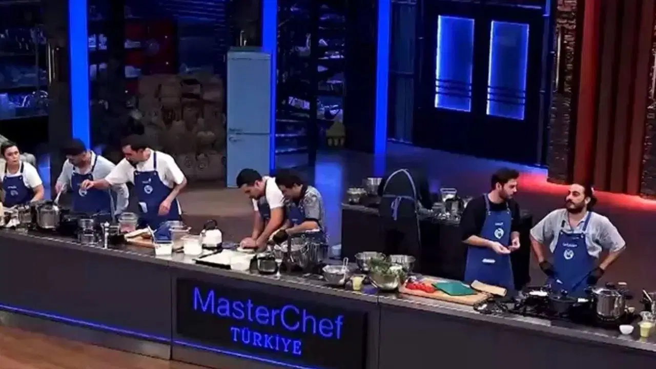 masterchef turkiyede dokunulmazlik oyununu hangi takim kazandi 21 ekim sali gunu masterchefte eleme adaylari kim oldu Hb41V2la.jpg