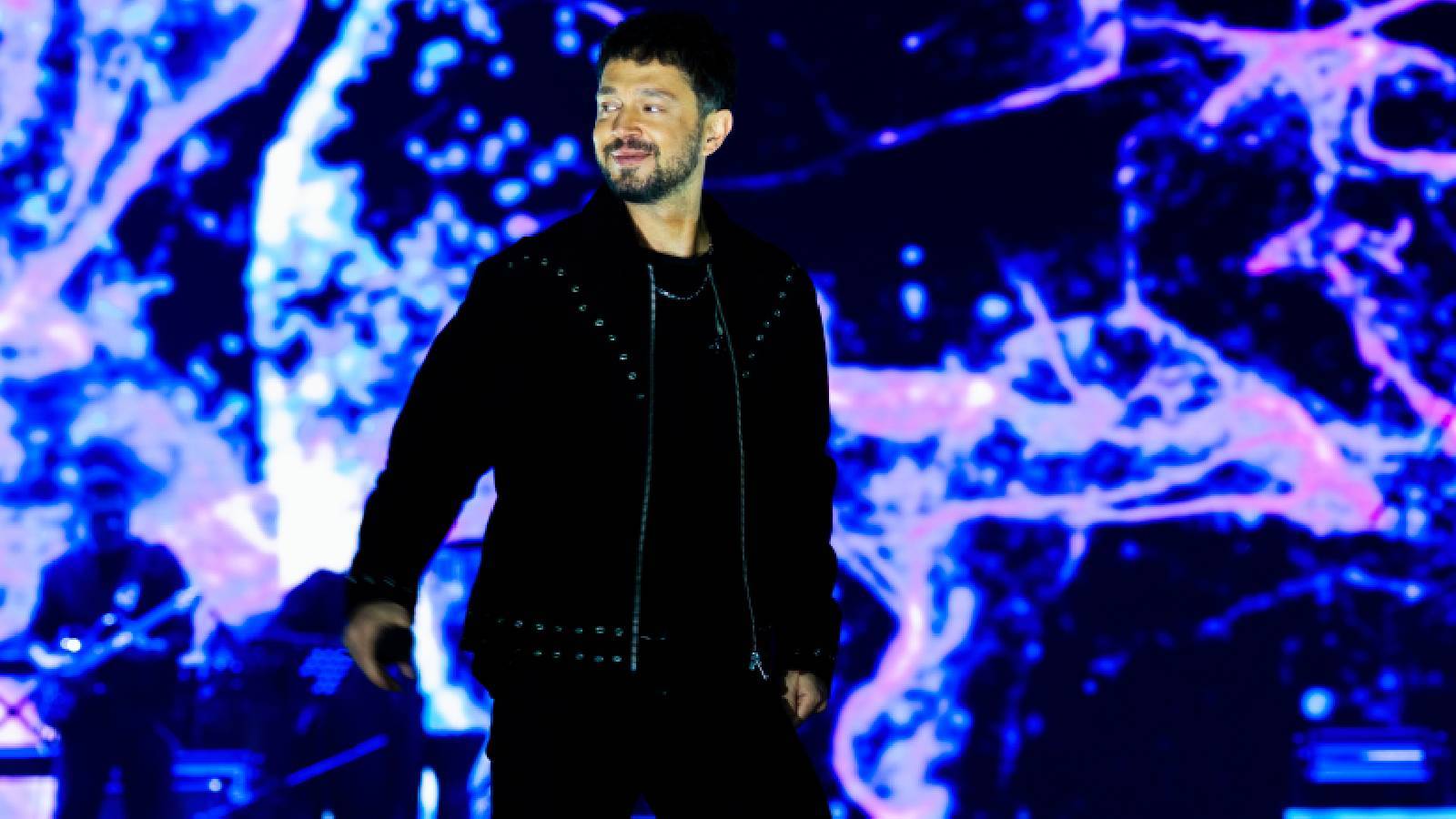 murat boz malatya benim icin cok ozel bir sehir WWQft4tz.jpg