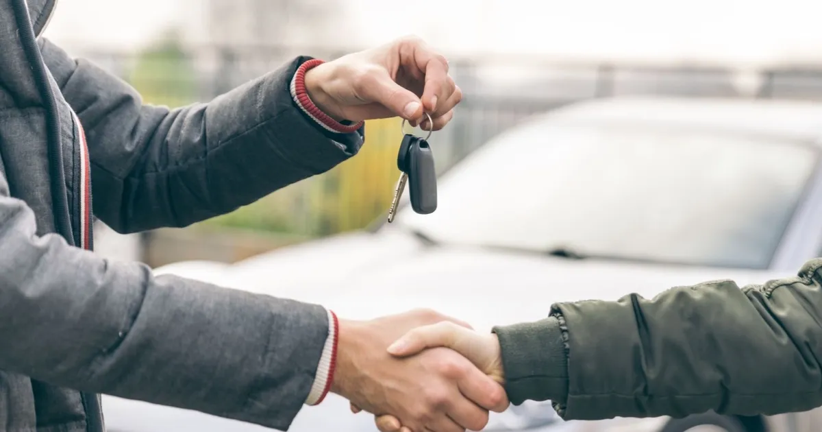 ticaretten yetki belgesiz ikinci el ticarete 174 milyon tl ceza x9sFauK8.webp