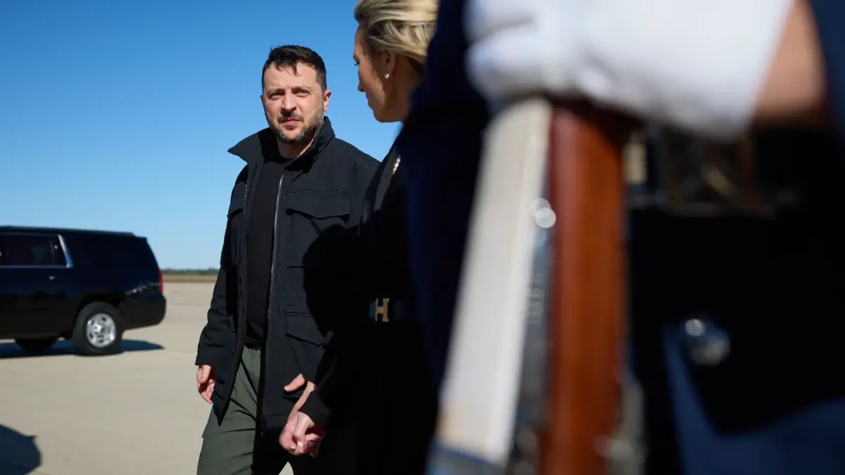 zelenskiy abdde hava savunma gorusmeleri yapacak n9QT2lhe.jpg