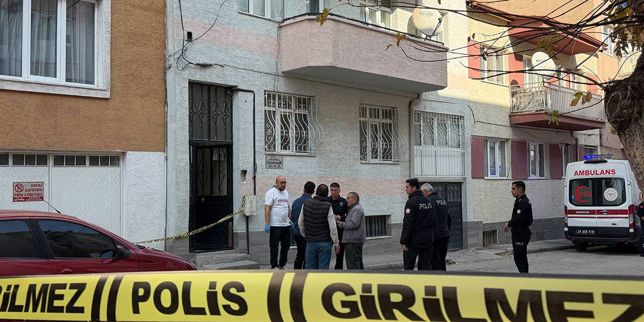 70 yasindaki kadin bogazi kesilmis halde bulundu XrXjsPAI.jpg