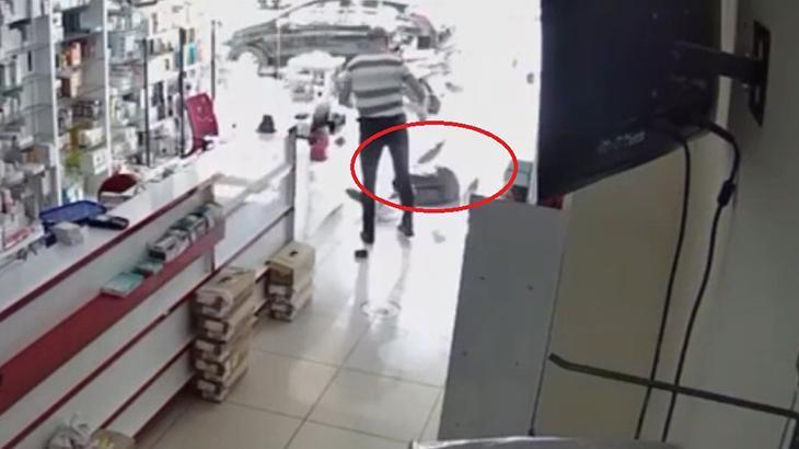 babasini tartaklayan eczaci teknisyenini darbetti HfWZ9IMq.jpg