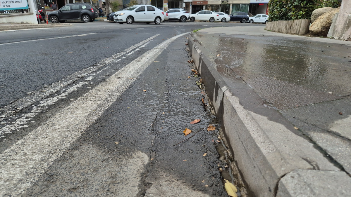 tekirdagda su patlagi tonlarca icme suyunu heba etti 9gfDBq6G.jpg