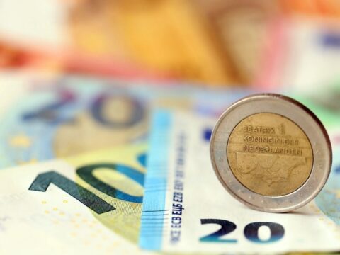 Elinde eurosu olanları ilgilendiriyor: Bankacılık devi tarih vererek açıkladı