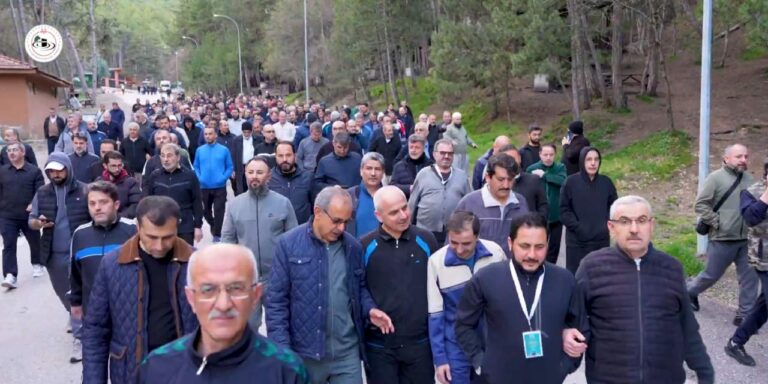 diyanet-hac-kampina-10-milyon-lira-harcadi-arabistan-sicagina-ankara-ayazinda-hazirlandi-3IJI9gI7