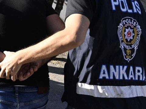 Sosyal medyada ‘büyü’ tuzağı! Şehit eşini de dolandıran ‘Sofi Serkan’ yakalandı