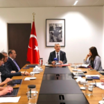 Bakan bolat turkiye gumruk birligi sayesinde ab ekonomik alaninin uyesi konumunda MKiZJNBV